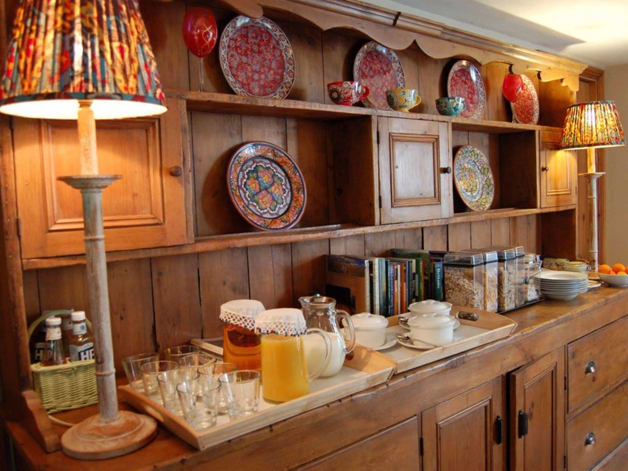 The Old Forge Bed & Breakfast East Kennett Eksteriør bilde